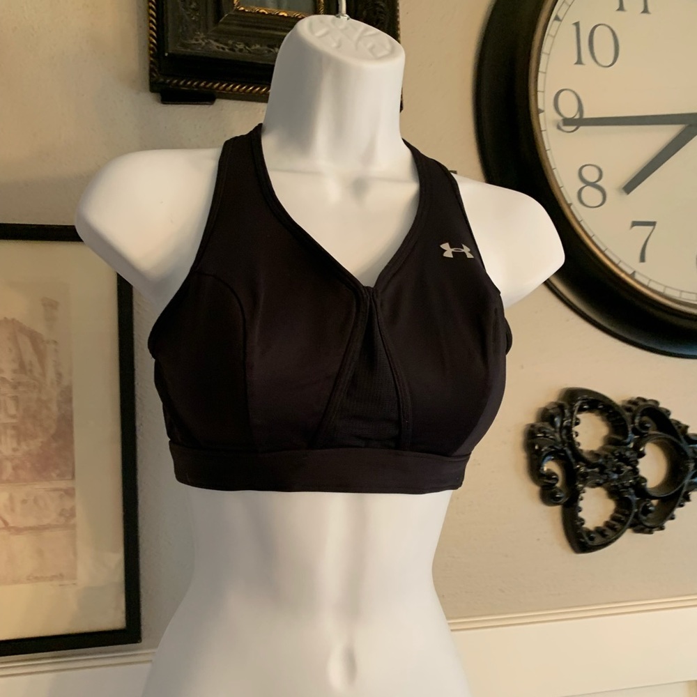 Under Armour Sports Bra Size Med k236